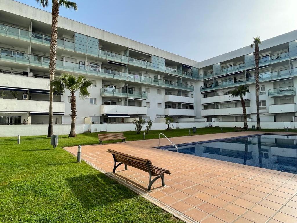 Apartamento V017 - Porto Marina Rosas Exterior foto